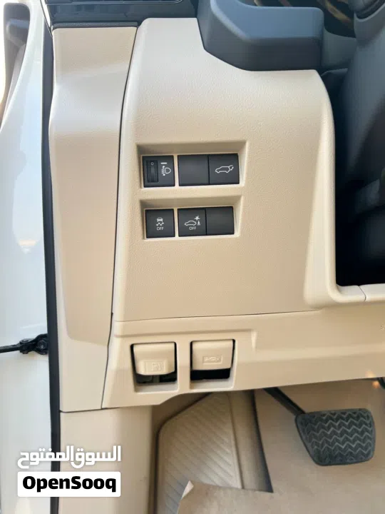 تويوتا  لاندكروزر استيشن TOYOTA LAND CRUISER GXR 4.0 موديل 2025