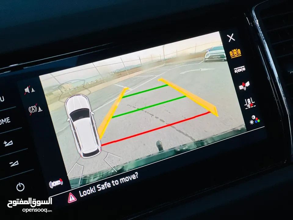 سكودا كودياك  فل الفل فتحة سقف بانوراما 190 حصان  4x4- /2020  دفع رباعي عداد قليل 30000