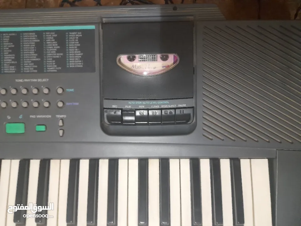 بيانو CASIO للبيع