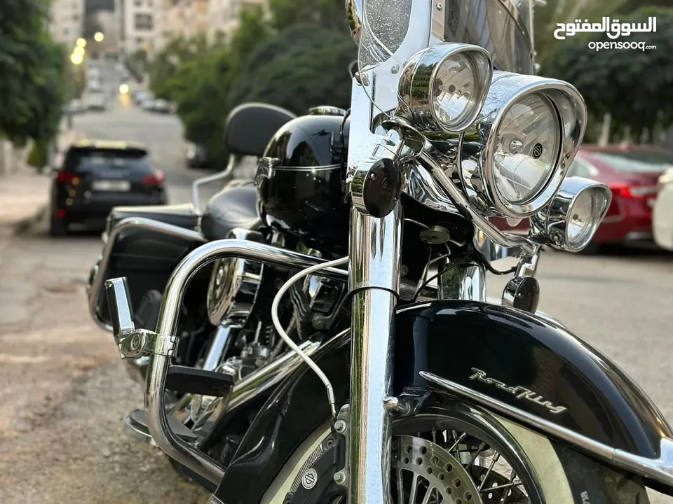 Harley Davidson road king classic