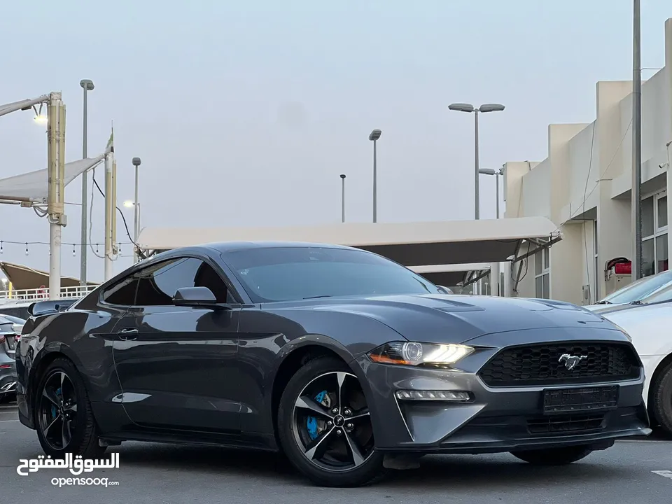 FORD MUSTANG EcoBoost V.4 Turbo 2022