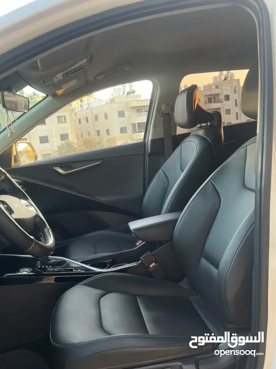 كيا نيرو هايبرد 2022