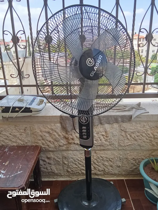 مجموعة مكونة من صعوبة غاز حالة الوكالة وراديو ومروحة مستعملة وتوستر للبيع السعر نهائي