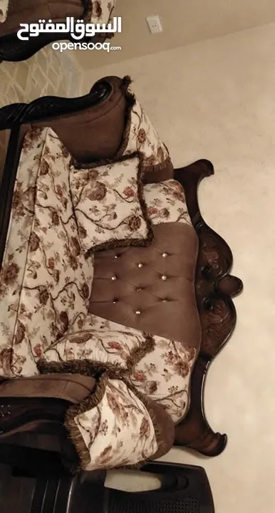طقم كنب للبيع