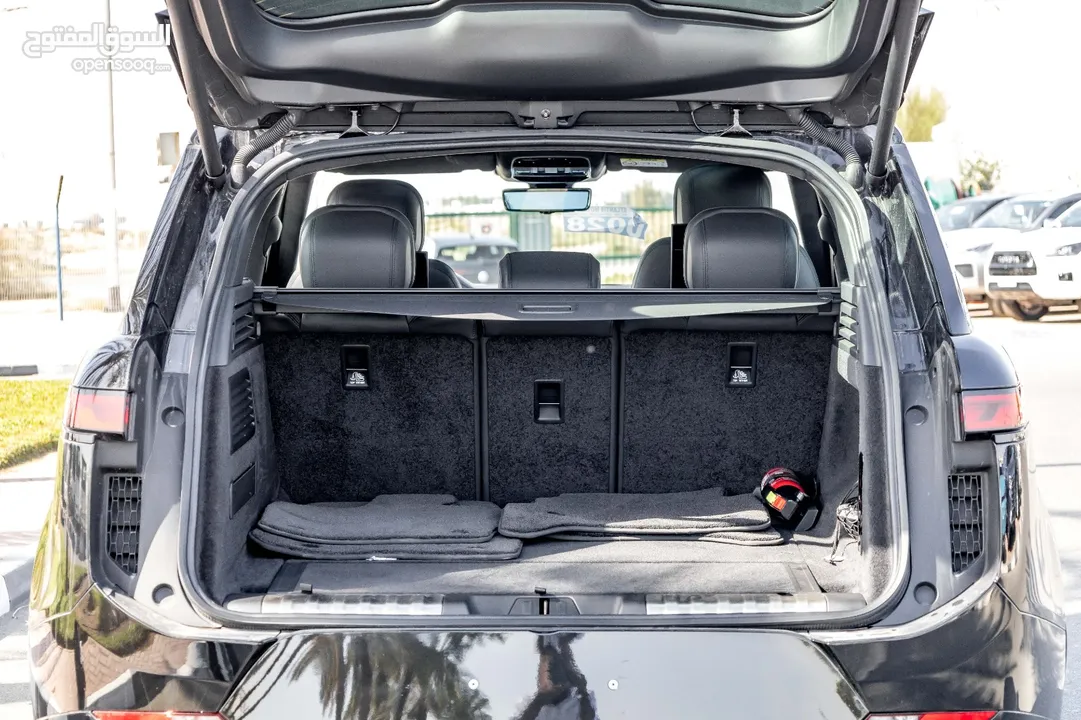 Range Rover sport first Edition full option 2023   V8