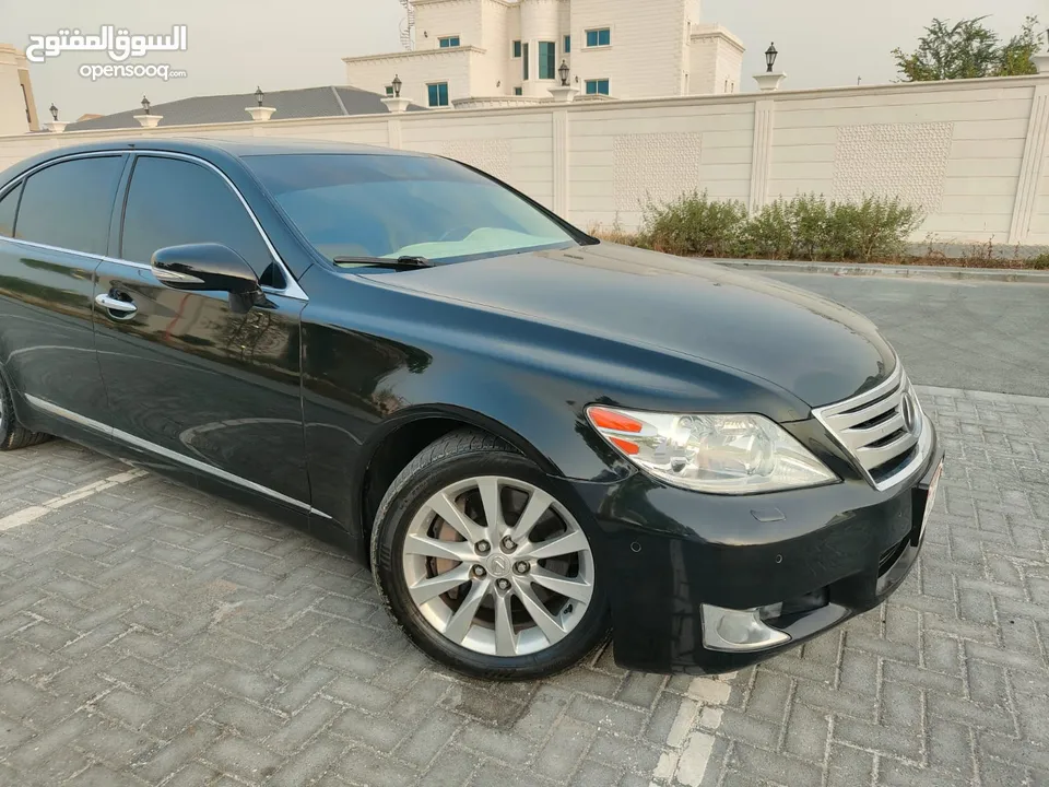 لبيع لكزس LS460 موديل 2012