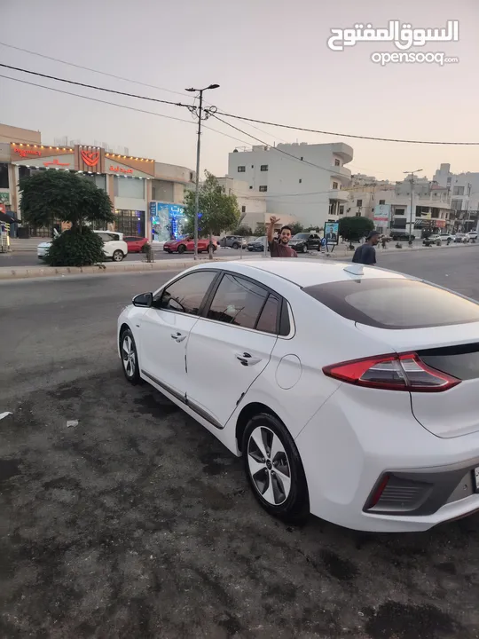 هيونداي ايونك 2018