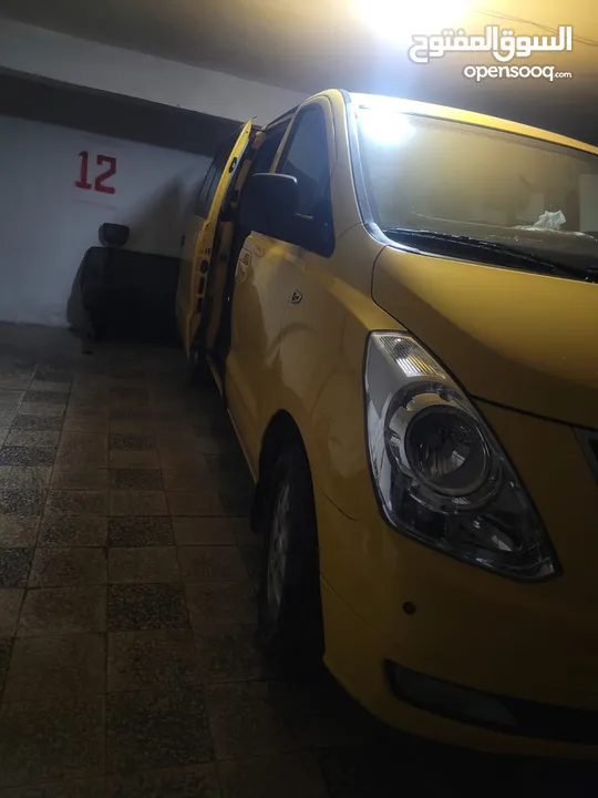 باص هيونداي H1  بسعر مميز