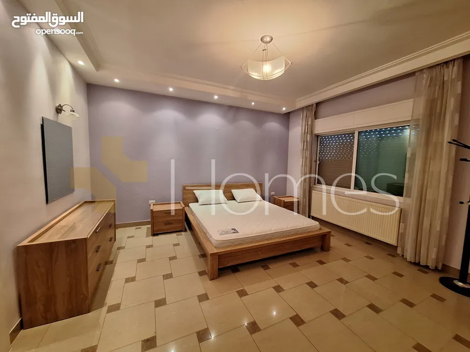شقة طابق اول للبيع في الدوار الرابع بمساحة بناء 180م