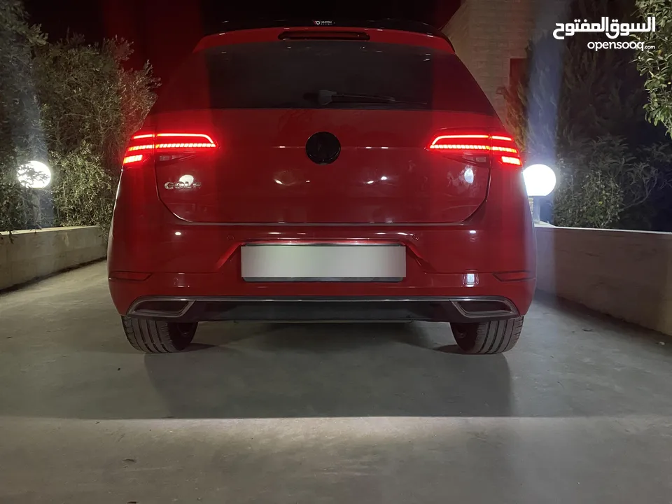 السياره بالصلاه على النبي  ماشيه100 الف  فحص نخب  فقط دهن قطعه على نضاف