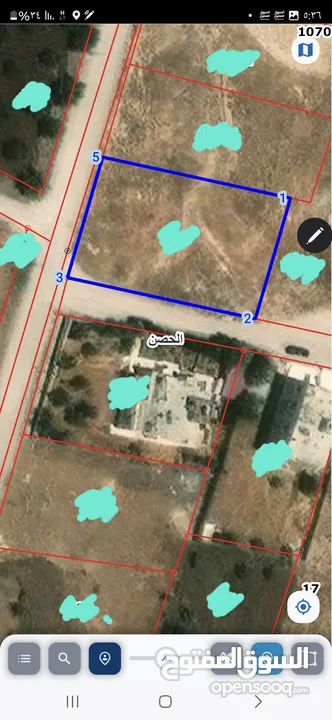 حوض 17 طبول كوتيه مساحة الأرض 1037م2 على شارعين بأعلى اطلاله للحوض صخريه منطقة فلل واجهة  القطعة 25