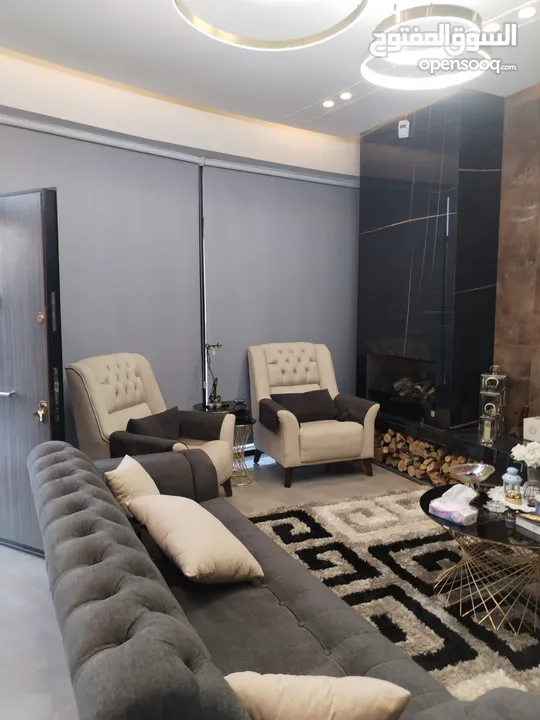 من أجمل مزارع تل الرمان بالقرب من مطعم خيل و ليل مزروعة مميزة تصميم عصري