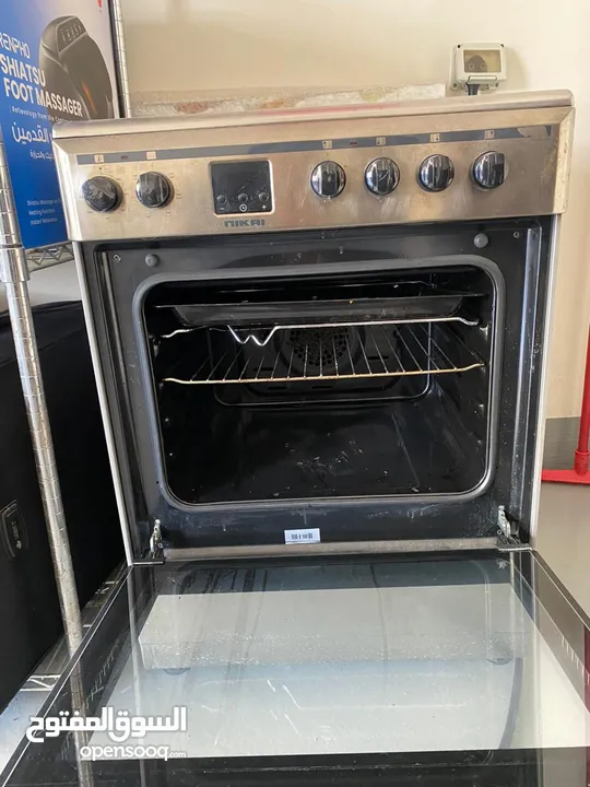 electrical stove with oven