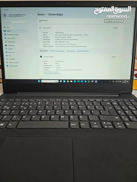 Lenovo v15