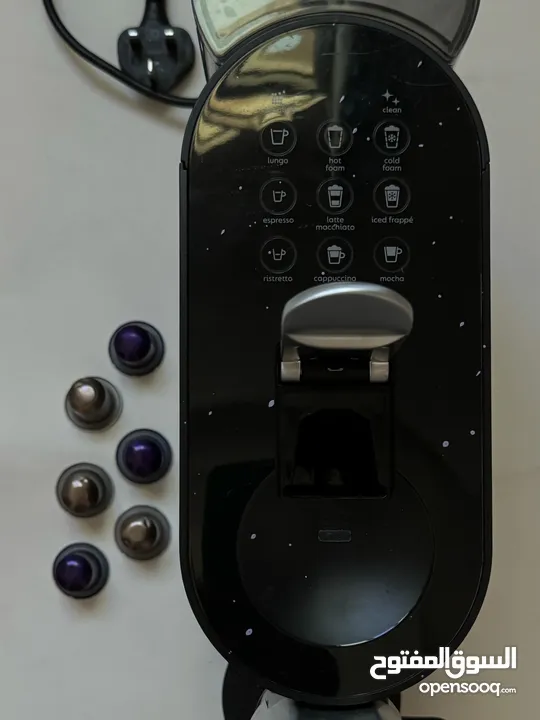 Nespresso machine type s85