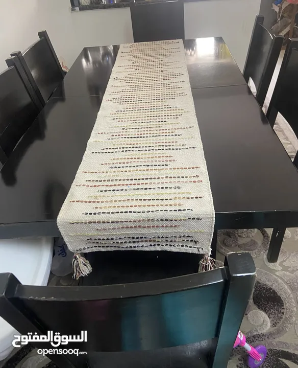 طاولة سفرة مستعملة للبيع
