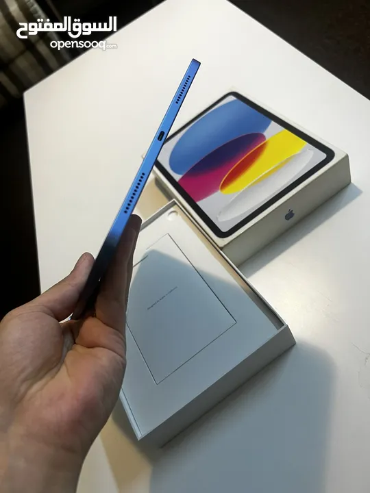 iPad 10  شرق اوسط شبه جديد مع قلم وكفو سمارت