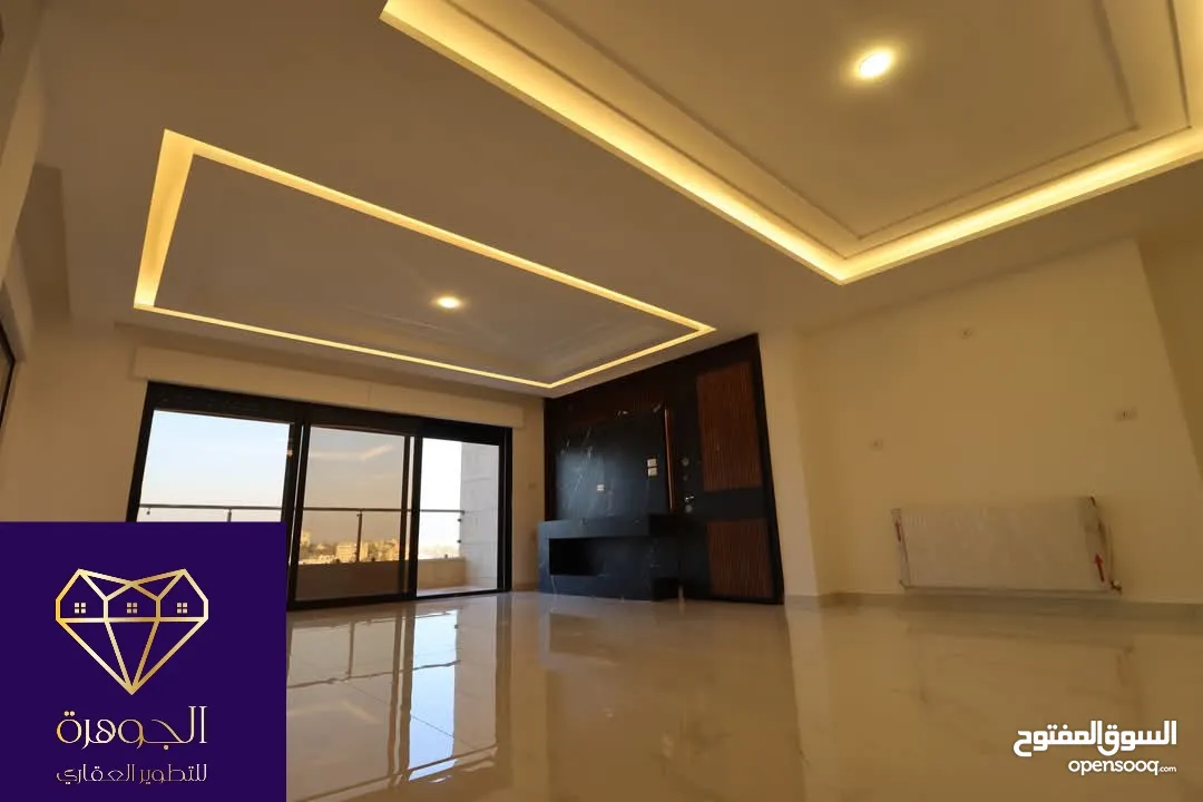 شقة طابق اول فخمه ومميزة جديدة لم تسكن لقطه وبسعر مغري جداااا عرض خاص ع اخر شقة أرقى مناطق خلدا