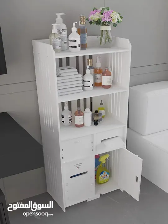 ستاند الحمام العصري PVC اناقة ونظام في قطعة وحدة  تصميم انيق باللون الأبيض يضيف لمسة فخمة لأي زاوية