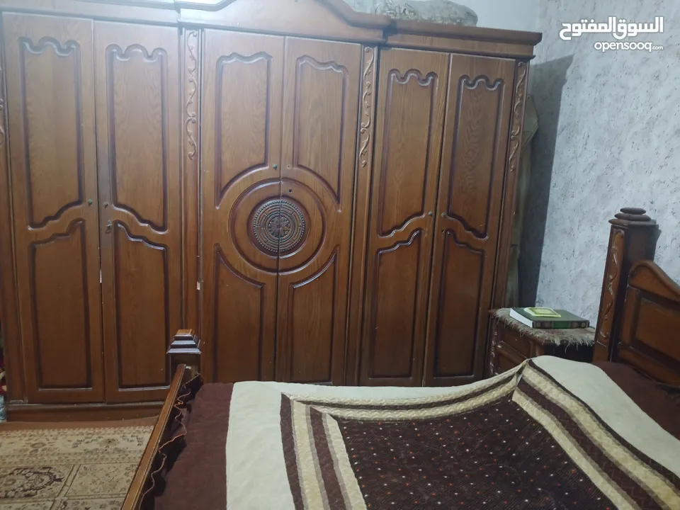 غرفة نوم مستعمل شبه جديد