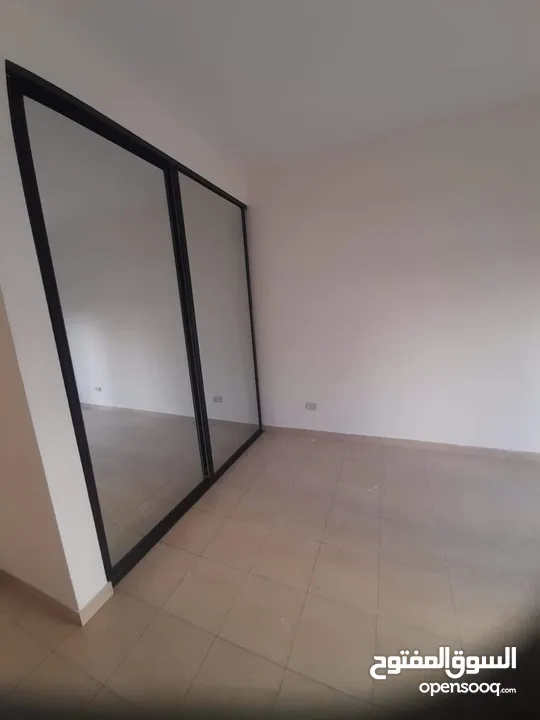 شقة مميزة - الجاردنز - 2نوم 1ماستر -
