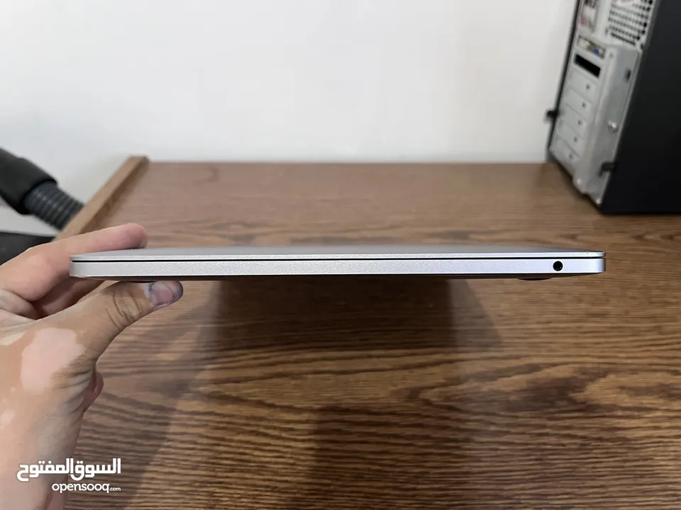 ماك بوك برو 2016 13انش للبيع