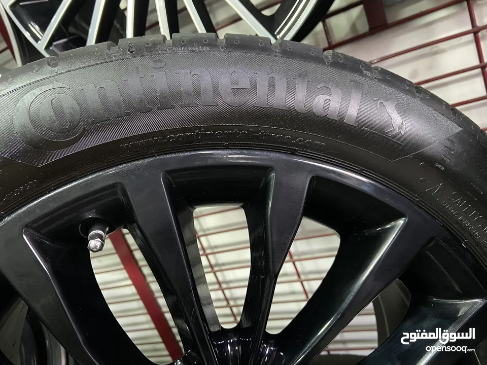 جنط (BMW W) أصلي بحالة الوكالة. قياس “18”