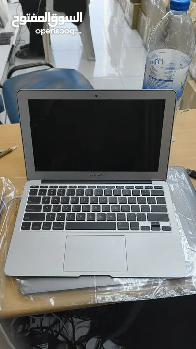 MacBook Air A1465 2015 Core i5 4GB Ram 128GB SSD 11" Quantity Available In UAE