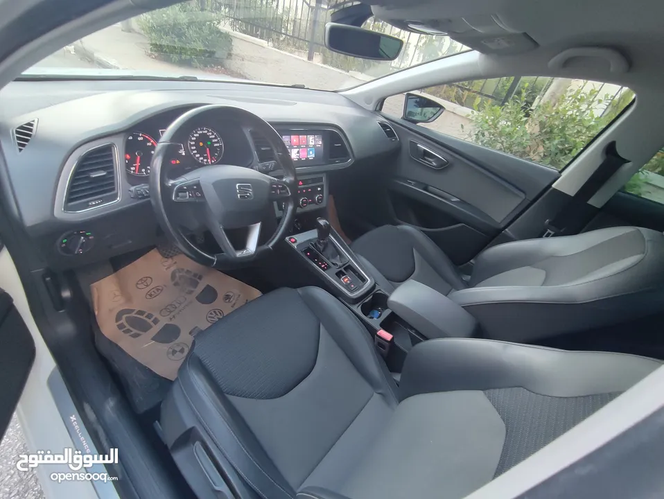 سيات ليون اكسلينس بالكرتونة محرك 1500تربو بنزين اتوماتيك 150حصان وعداد أصلي 75000كم فقططط