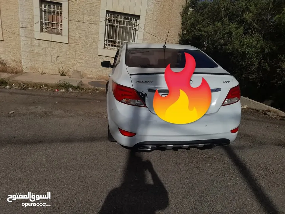 هونداي اكسنت 2015 مميزة جدا بحالة الوكاااالة