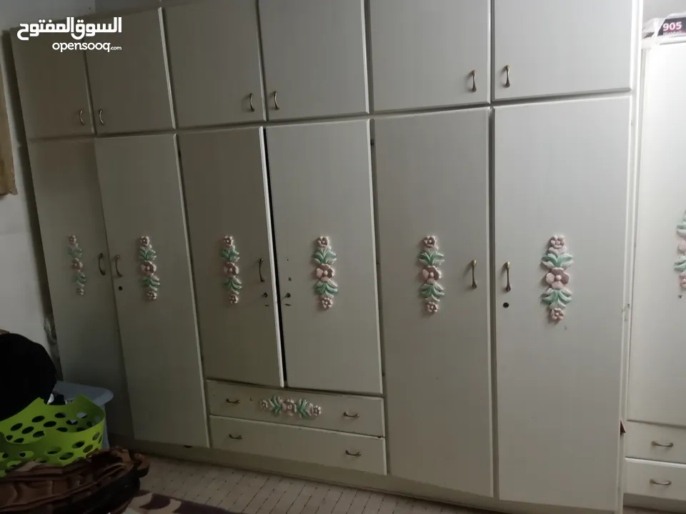غرفة نوم للبيع السعر المطلوب 100د