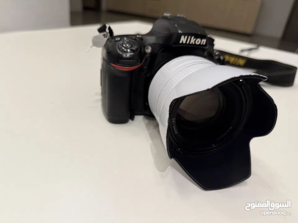 Nikon D610 - with 85mm PORTRAIT LENS- Professional DSLR Camera Excellent Condition