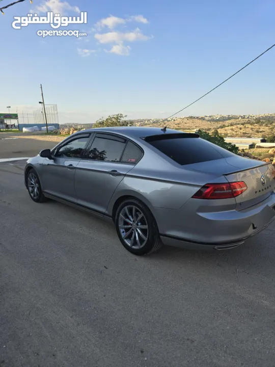 باسات R-Line 2019 للبيع بسعر حرق