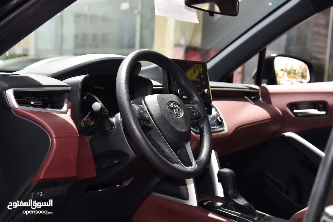 تويوتا كورولا كروس هايبرد Toyota Corolla Cross Hybrid CUV 2023