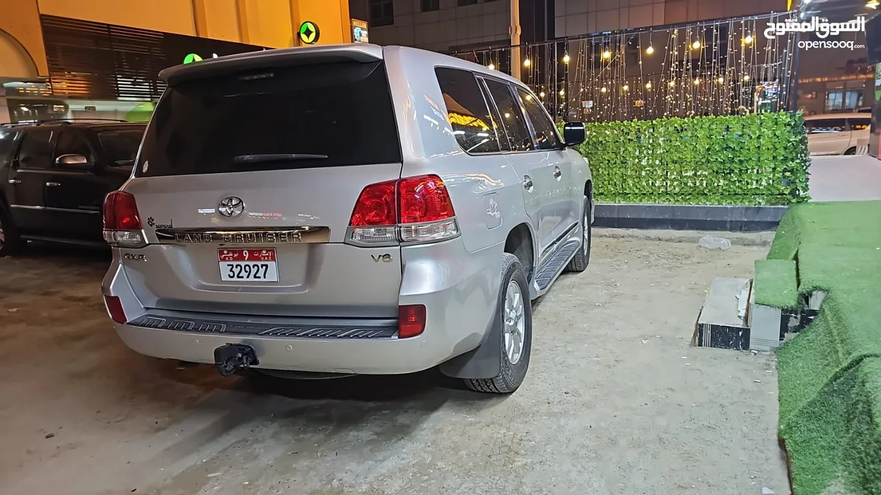 Land Cruiser GXR V6 GCC 2009