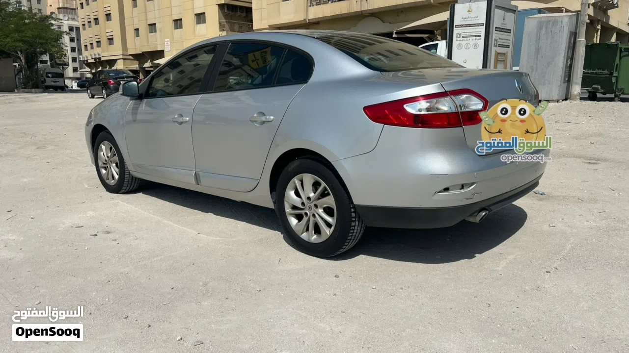 رينو فلوينس 2016 للبيع صيانه توكيل فابريكا Renault fluence 2016 agent maintained originalpaiبالكامل