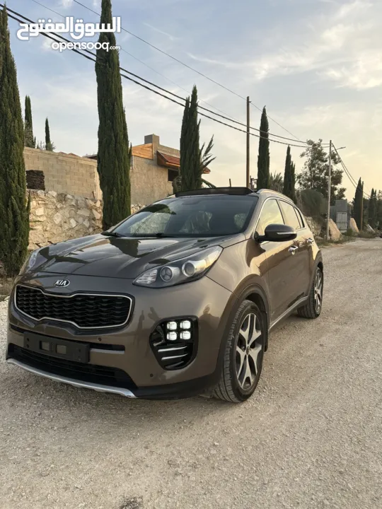 كيا سبورتاج فل الفل Gt مختم 2000ديزل 4*4 غرفة بني بنوراما سعرر حررررق