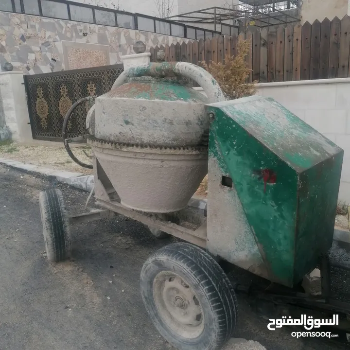 معدات انشائية ماتور كهرباء مقص كمبريسة  ومعدات أخرى