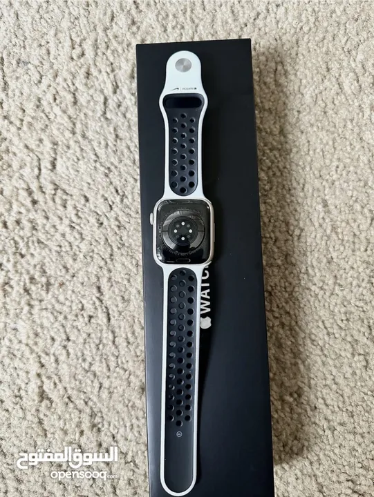 Apple watch series 4 platinum