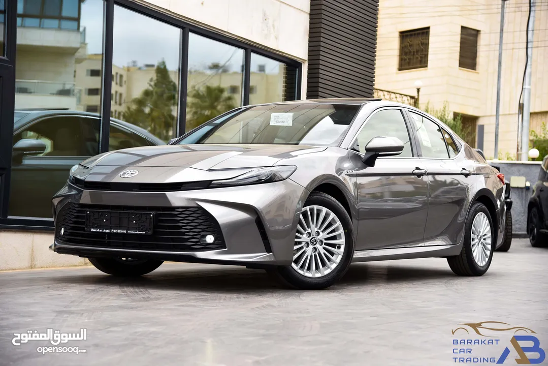 تويوتا كامري هايبرد عداد زيرو 2025 Toyota Camry Hybrid HEV