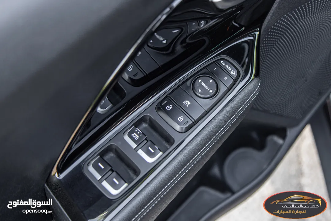 Kia Niro 2020   السيارة مميزة جدا بمواصفاتها
