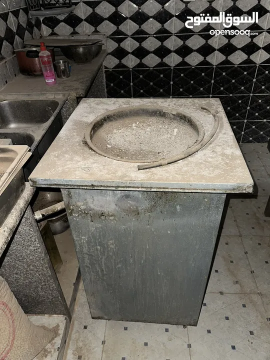 عدة مطعم فلافل كامله مكمله
