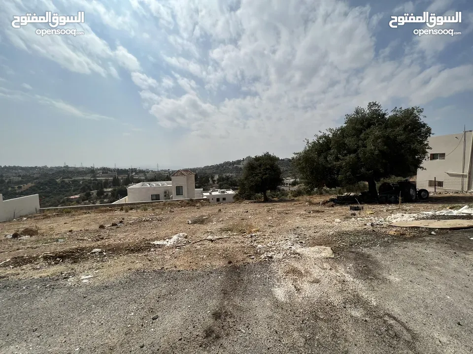 (1)ارض للبيع  قرب دوار التعبئة بدر الجديدة 750م ذات اطلاله عاليه تبعد عن دابوق 7 دقائق