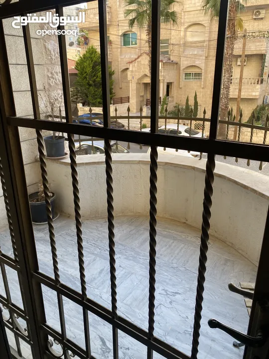 شقة عائلية مفروشة للايجار حي الجامعة