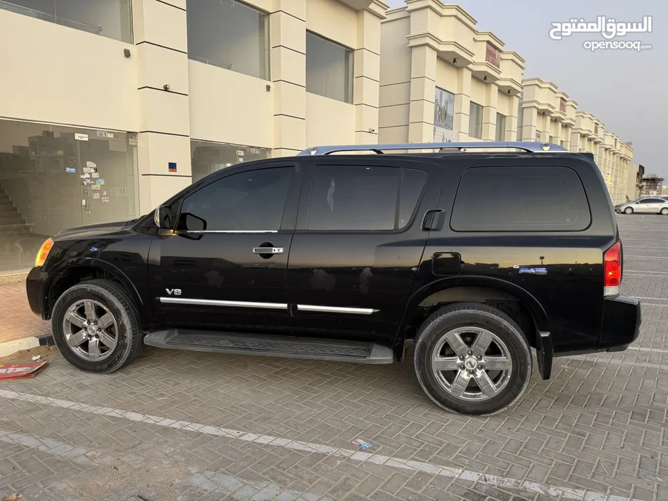 Nissan Armada 2011 full option GCC