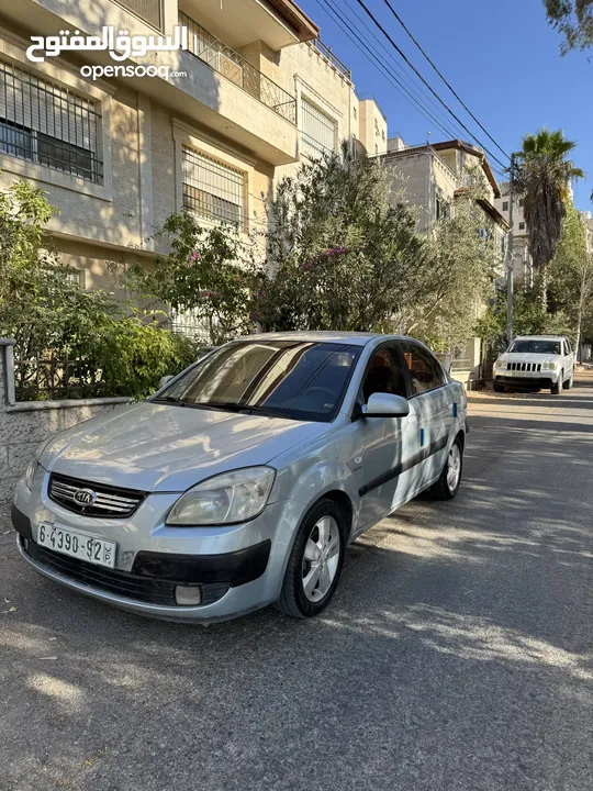 كيا برايد قنوني ضفه موديل2007حالتها ممتازه جدا البيع فقط كاش السيازه بعد صلاه عنبي زي ما هي بلصوره