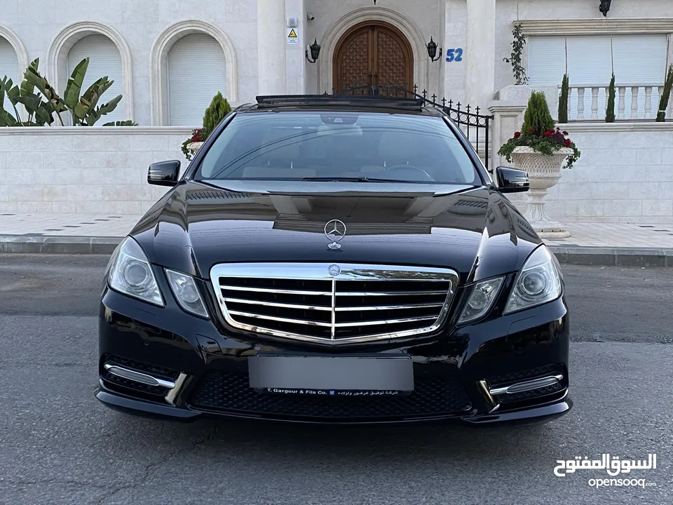 مرسيدس E200 CGi موديل 2013 صنف AMG وارد الشركه توفيق غرغور