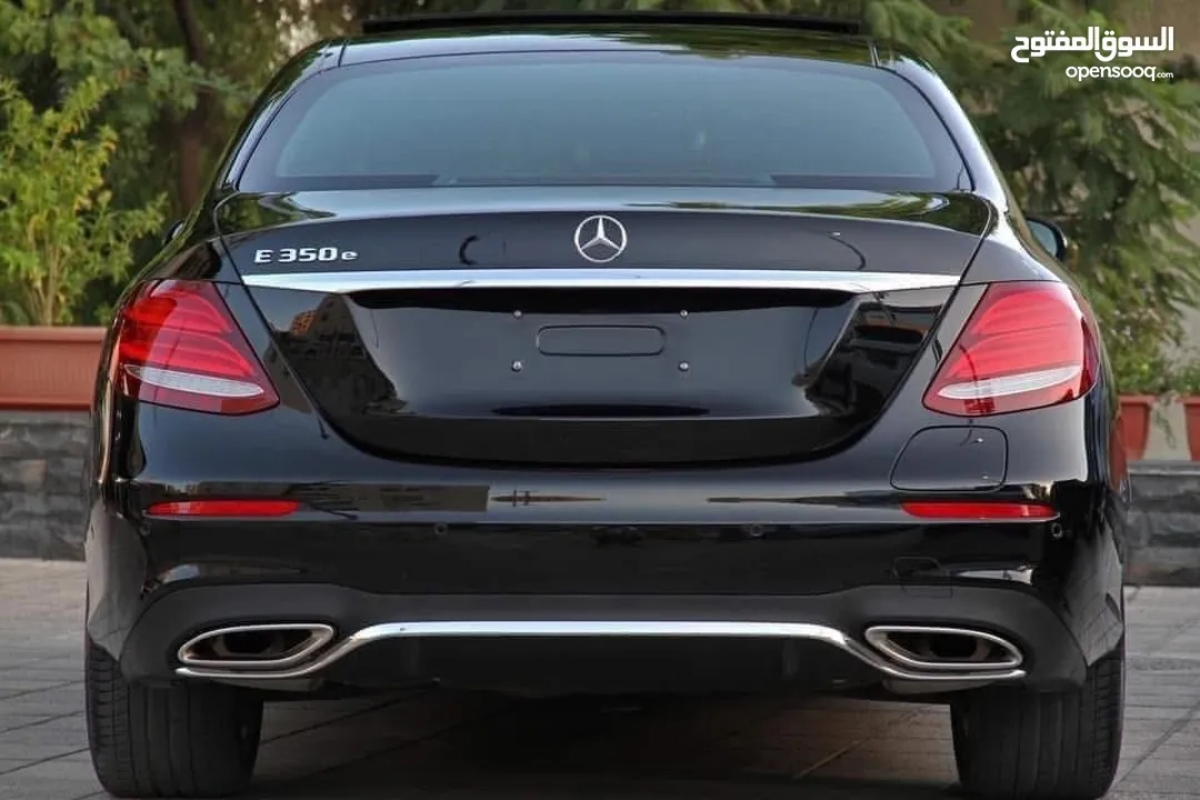 مرسيدس-بنز E350e AMG