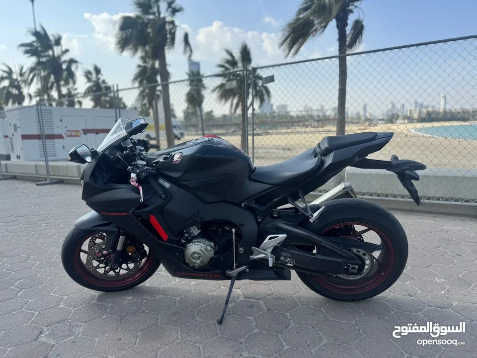 honda cbr 1000 rr