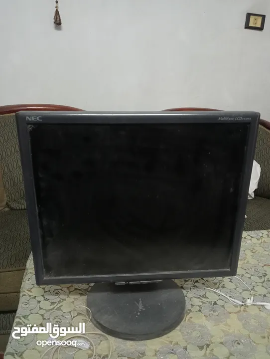 شاشه كمبيوتر LCD